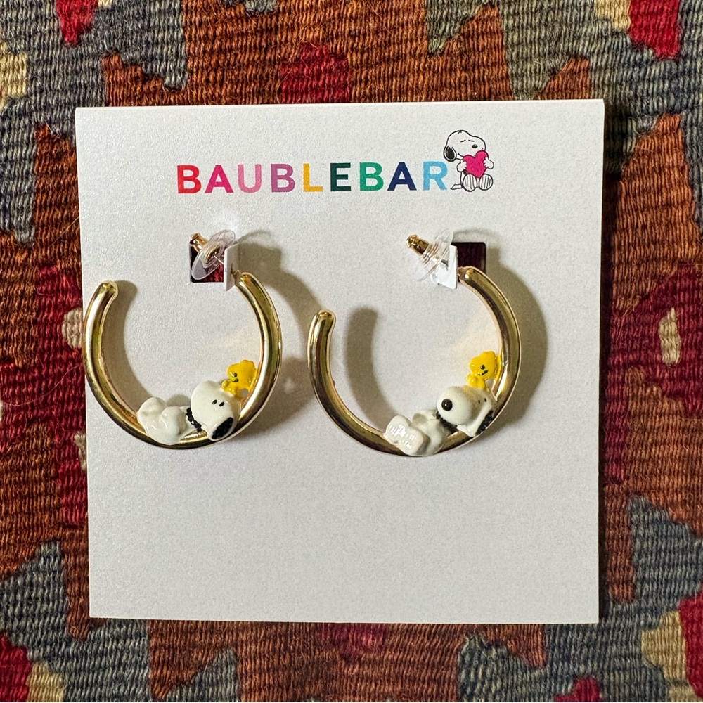 Snoopy earrings